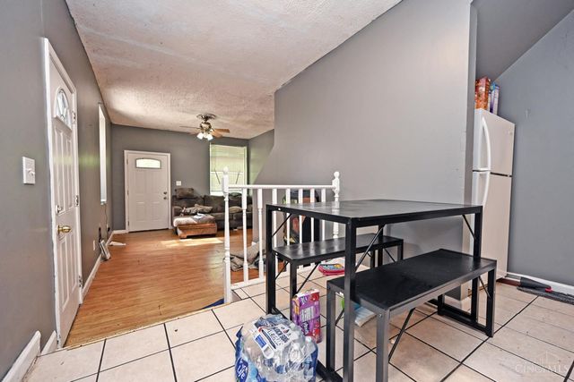 2457 Everglade Place, Cincinnati, OH 45214