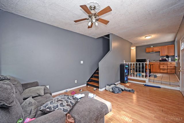 2457 Everglade Place, Cincinnati, OH 45214