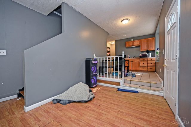 2457 Everglade Place, Cincinnati, OH 45214
