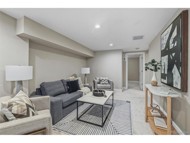 265 S Corona St, Denver, CO 80209