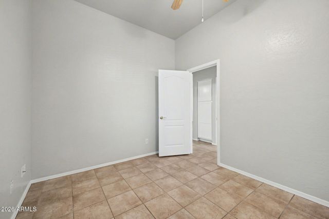 8634 E HILLVIEW Street, Mesa, AZ 85207