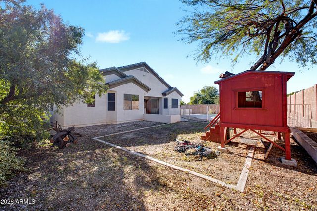 8634 E HILLVIEW Street, Mesa, AZ 85207