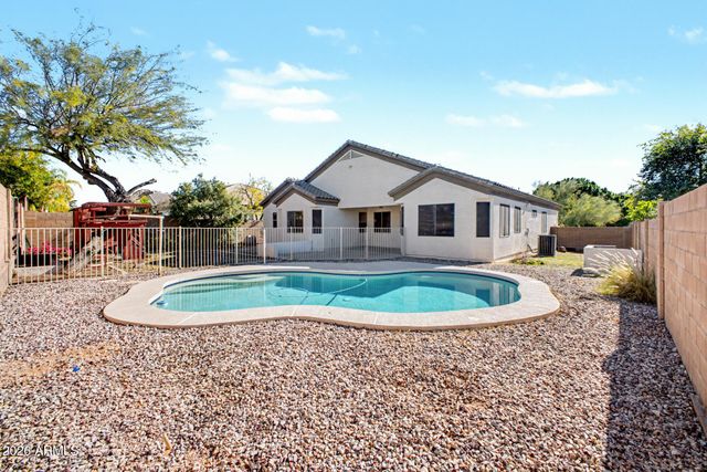 8634 E HILLVIEW Street, Mesa, AZ 85207