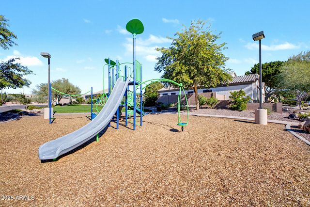 8634 E HILLVIEW Street, Mesa, AZ 85207