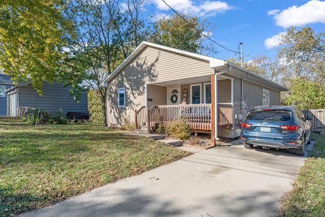 3420 Thompson Avenue, Des Moines, IA 50317