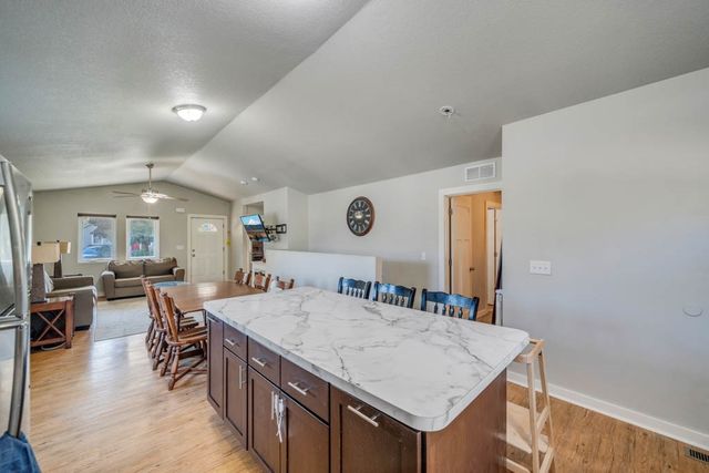 3420 Thompson Avenue, Des Moines, IA 50317