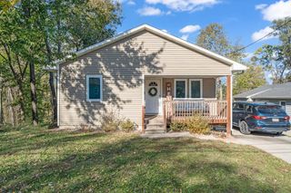 3420 Thompson Avenue, Des Moines, IA 50317