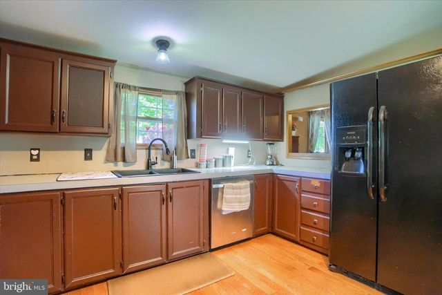800 GREEN SPRING ROAD, Newville, PA 17241