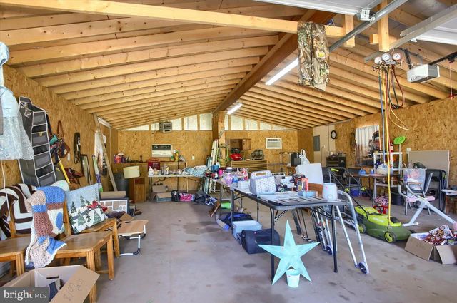800 GREEN SPRING ROAD, Newville, PA 17241