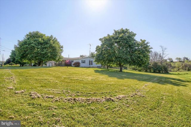 800 GREEN SPRING ROAD, Newville, PA 17241