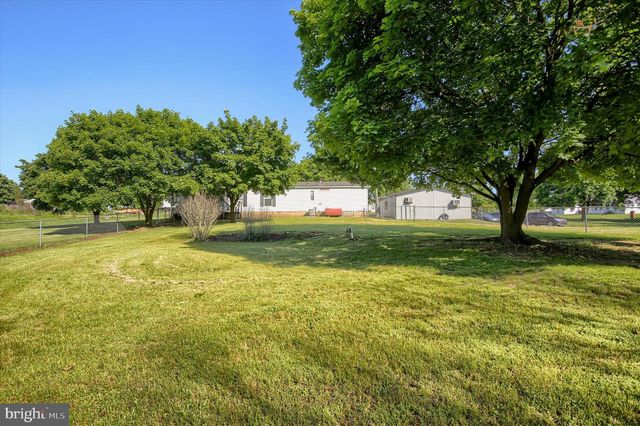 800 GREEN SPRING ROAD, Newville, PA 17241
