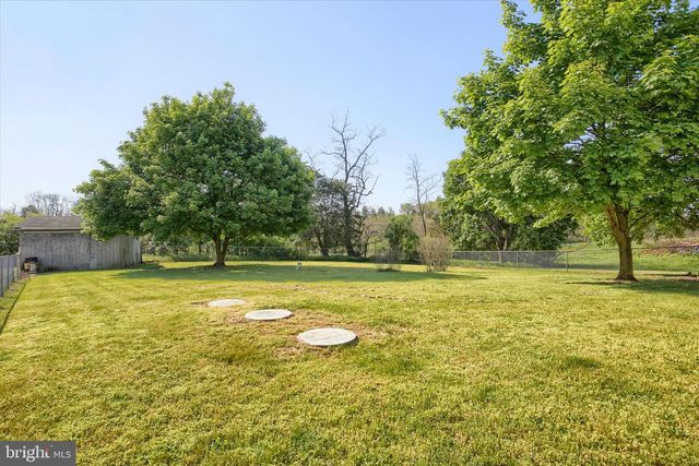 800 GREEN SPRING ROAD, Newville, PA 17241
