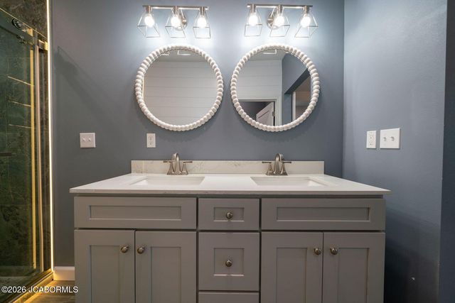 775 VINE DRIVE, Holts Summit, MO 65043