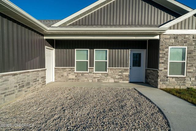 775 VINE DRIVE, Holts Summit, MO 65043