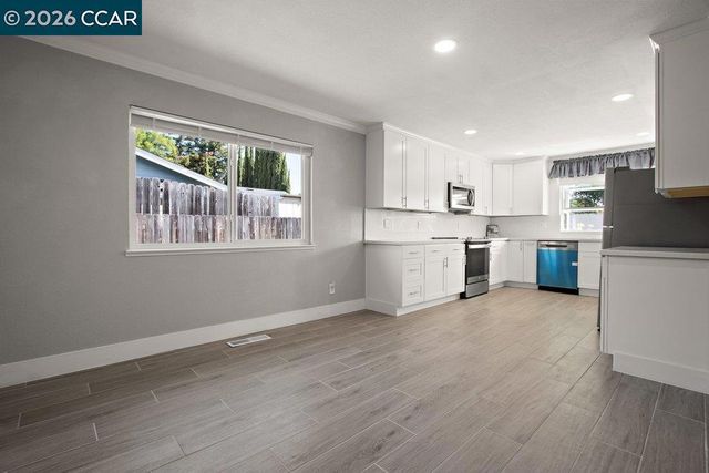 2214 Pennsylvania Avenue, Fairfield, CA 94533