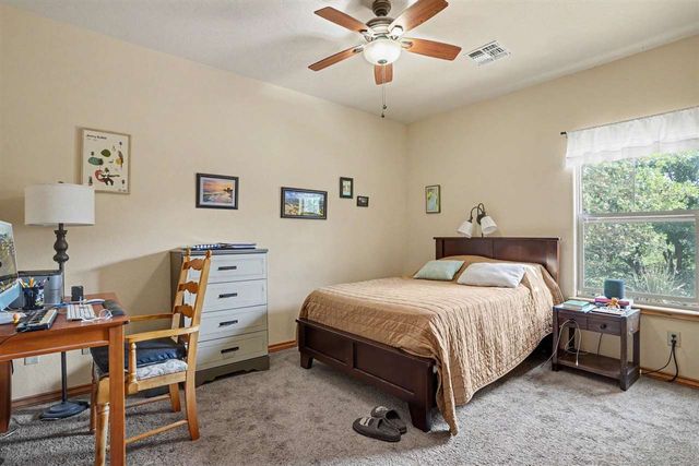 119 Granite Ridge Cir, Medicine Park, OK 73557