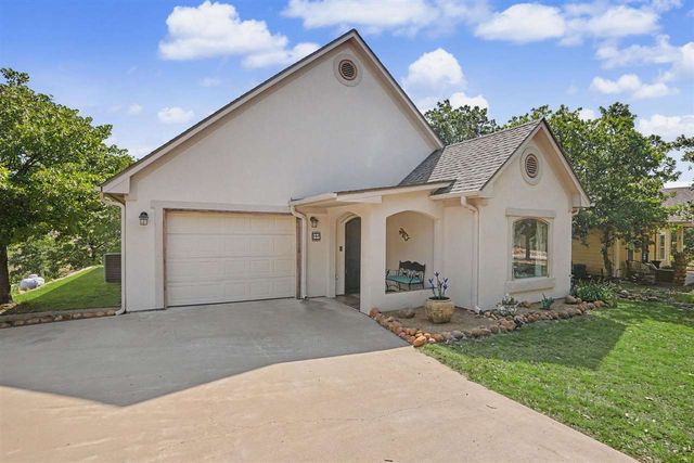 119 Granite Ridge Cir, Medicine Park, OK 73557
