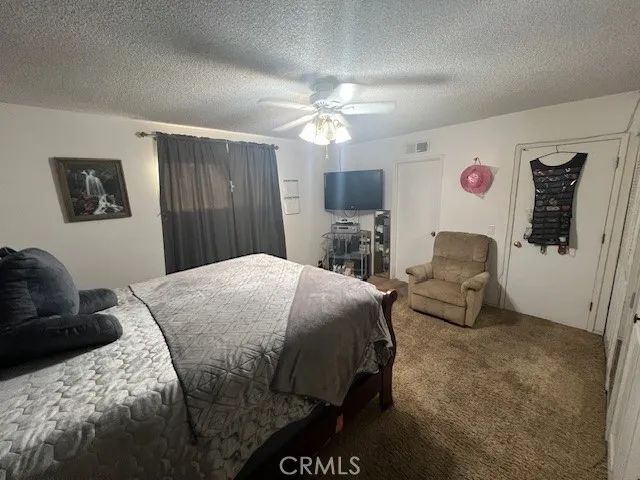 1140 Amberwood Drive, Hemet, CA 92543