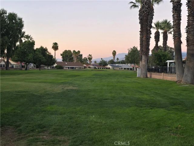 1140 Amberwood Drive, Hemet, CA 92543