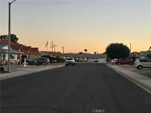 1140 Amberwood Drive, Hemet, CA 92543