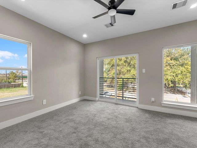 7802 Queen Street A, Houston, TX 77028