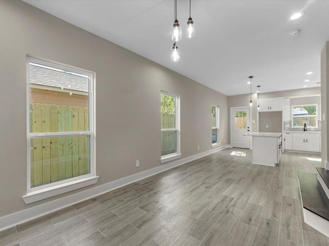 7802 Queen Street A, Houston, TX 77028