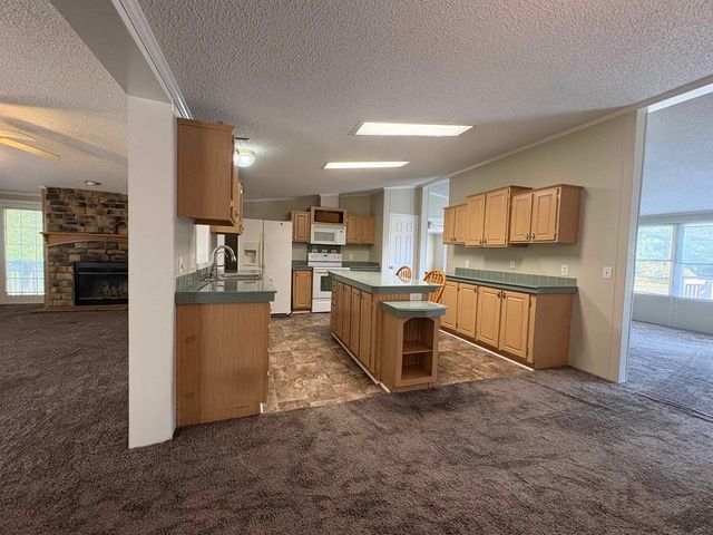 1219 Midvale Dr., Conway, SC 29527