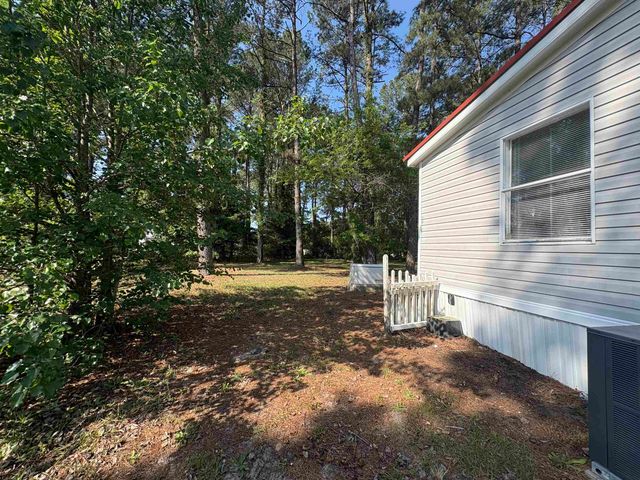 1219 Midvale Dr., Conway, SC 29527
