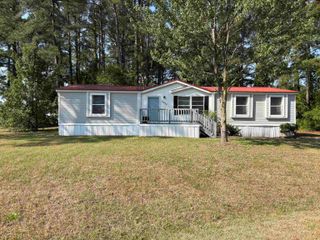 1219 Midvale Dr., Conway, SC 29527