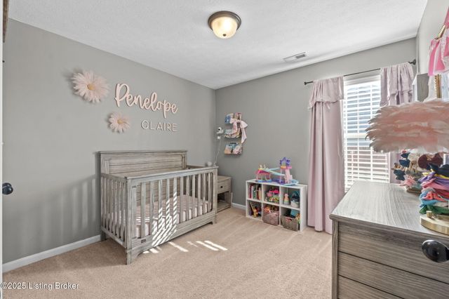 189 Magnolia Dr, Shepherdsville, KY 40165