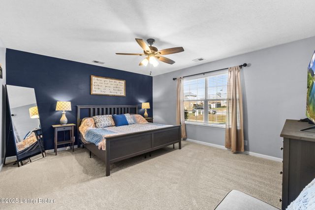 189 Magnolia Dr, Shepherdsville, KY 40165