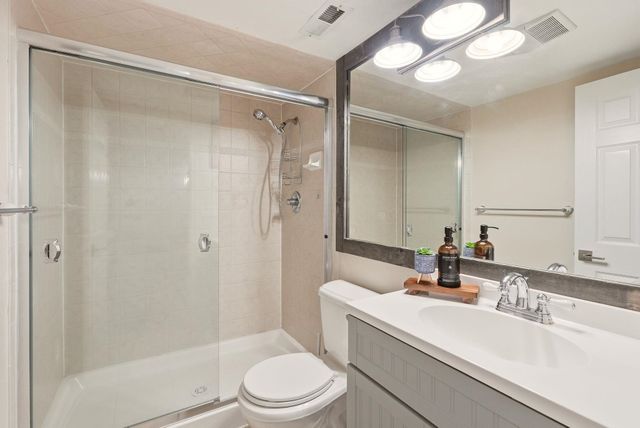9111 N Kensington Dr, Spokane, WA 99208