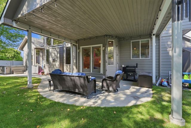 9111 N Kensington Dr, Spokane, WA 99208