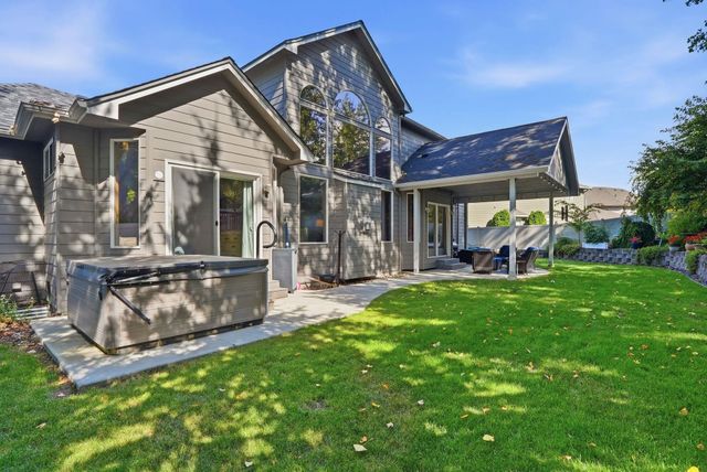 9111 N Kensington Dr, Spokane, WA 99208