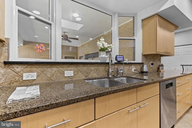 253 BRINDLE RD, Mechanicsburg, PA 17050