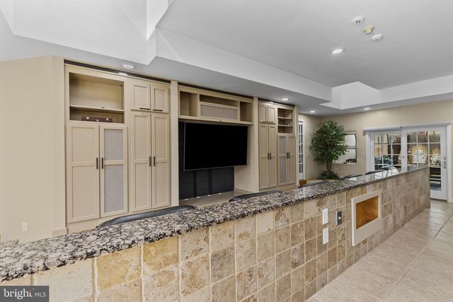 253 BRINDLE RD, Mechanicsburg, PA 17050