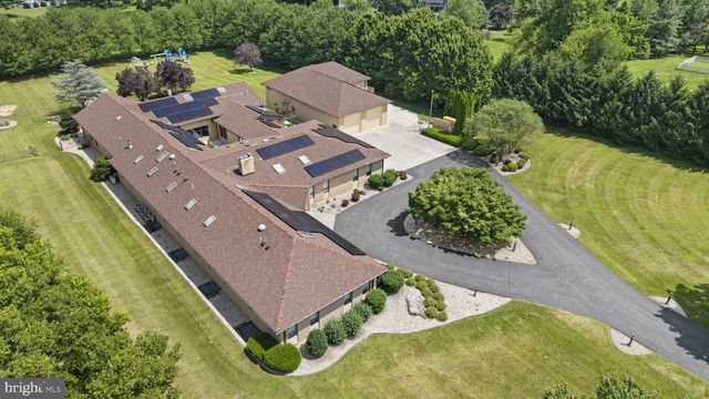 253 BRINDLE RD, Mechanicsburg, PA 17050
