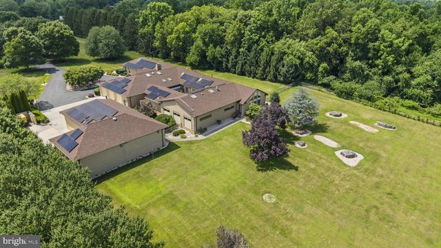 253 BRINDLE RD, Mechanicsburg, PA 17050