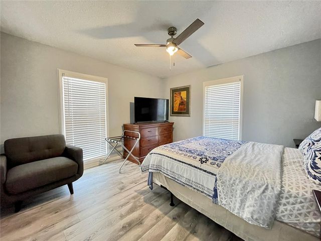 945 MCDONALD ROAD, Port Orange, FL 32129