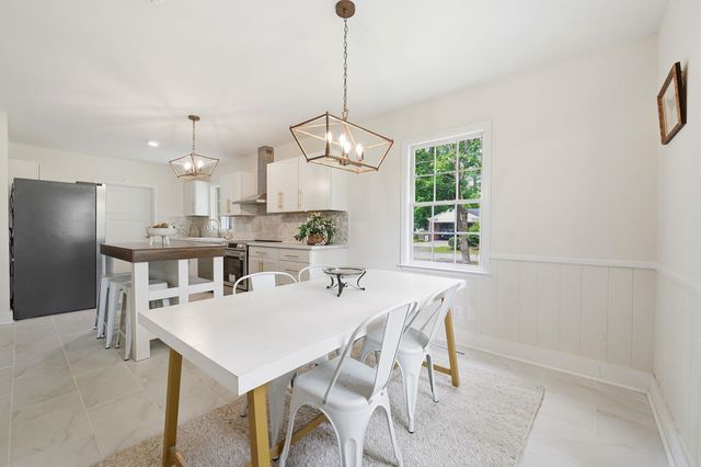 302 Azalea Dr., Mullins, SC 29574
