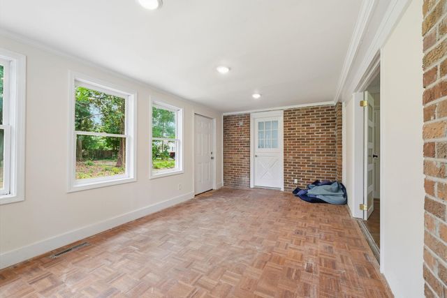 302 Azalea Dr., Mullins, SC 29574
