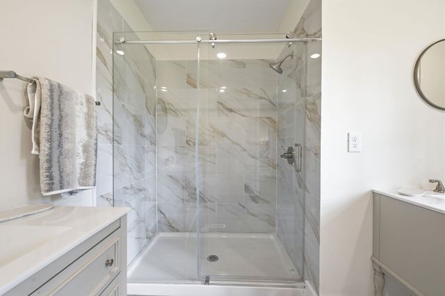302 Azalea Dr., Mullins, SC 29574