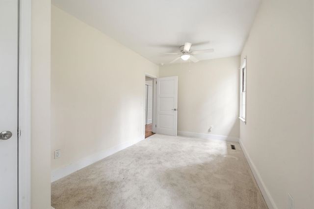 302 Azalea Dr., Mullins, SC 29574
