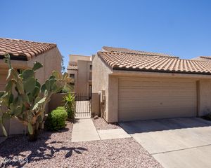335 E BLUEBELL Lane, Tempe, AZ 85288