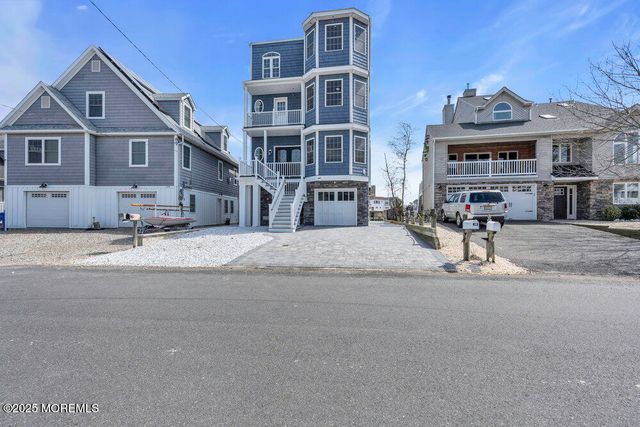 141 Vanard Drive, Brick, NJ 08723