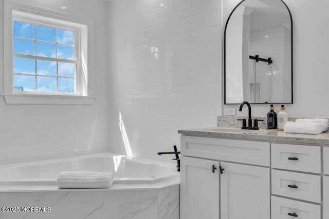 141 Vanard Drive, Brick, NJ 08723