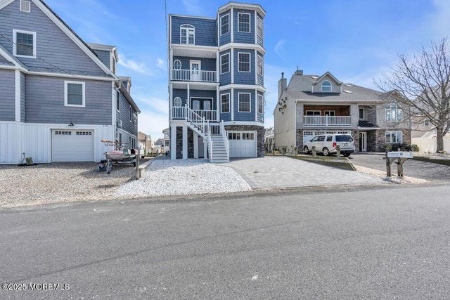 141 Vanard Drive, Brick, NJ 08723