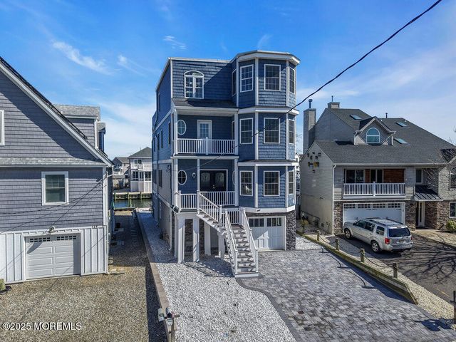 141 Vanard Drive, Brick, NJ 08723