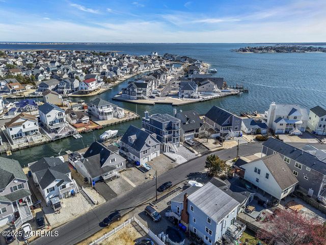 141 Vanard Drive, Brick, NJ 08723