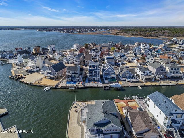 141 Vanard Drive, Brick, NJ 08723